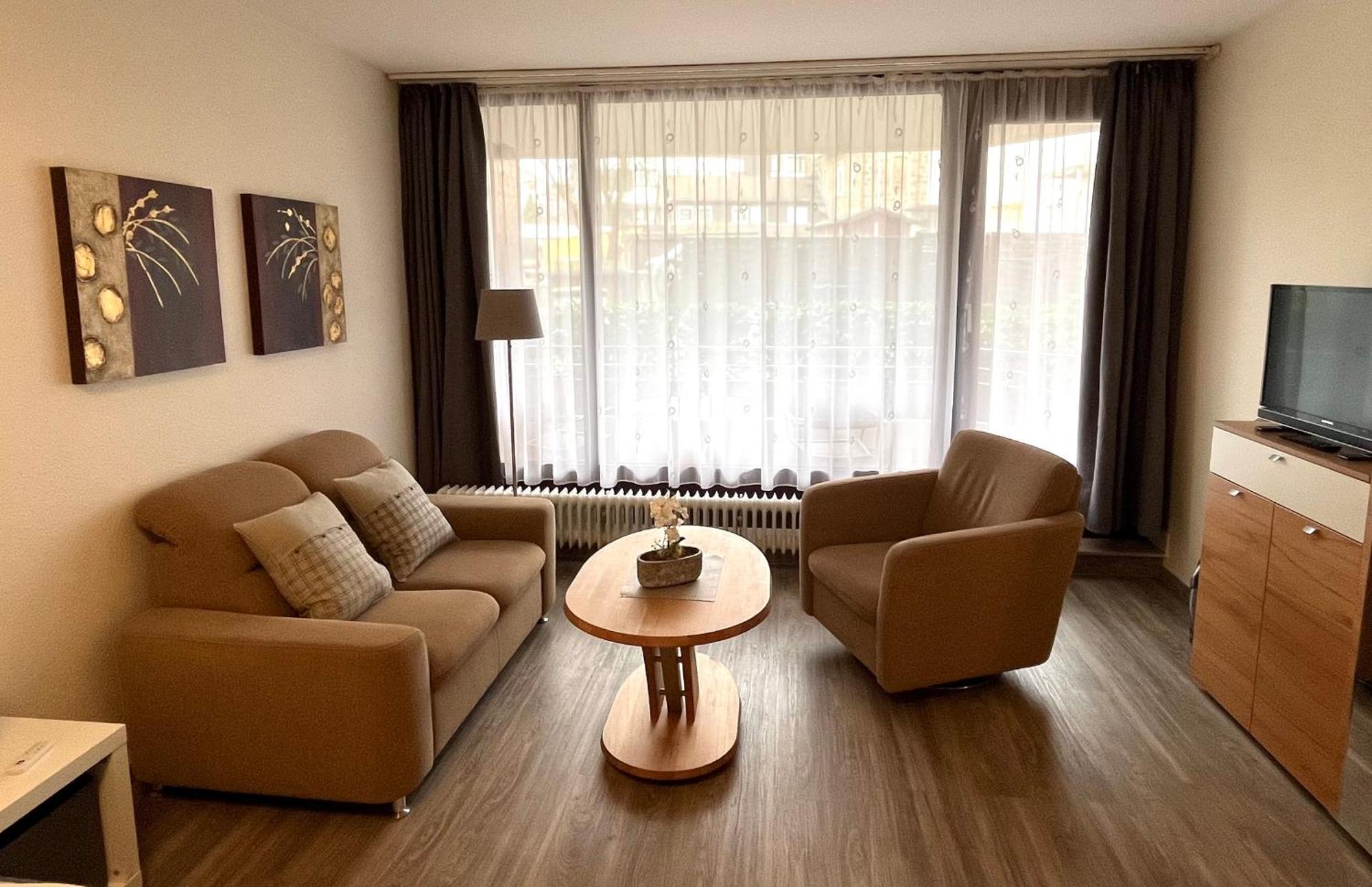 Appartementresidenz Am Kurpark - Ferienwohnungen Mit Pool & Sauna & Garage Бад-Зальцуфлен Номер фото